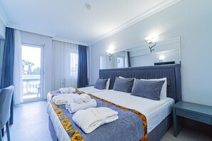 Standard Room, Lanai | Premium bedding, minibar, in-room safe, free WiFi - May Thermal Pamukkale (Denizli)