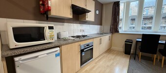 Private Self-Contained Studio - Central Lancaster