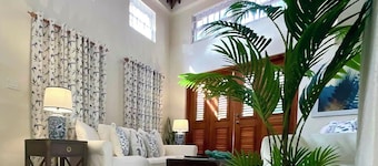 Jack's Place 4bd by Zenbreak