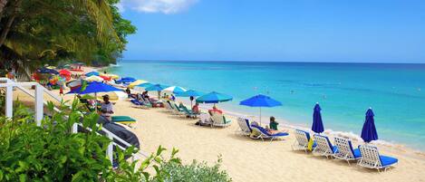 House, 4 Bedrooms, Private Pool, Garden View | Beach