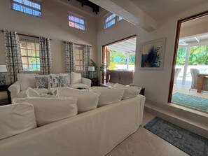 House, 4 Bedrooms, Private Pool, Garden View | Living room - Jack's Place - by Zenbreak (Mullins)