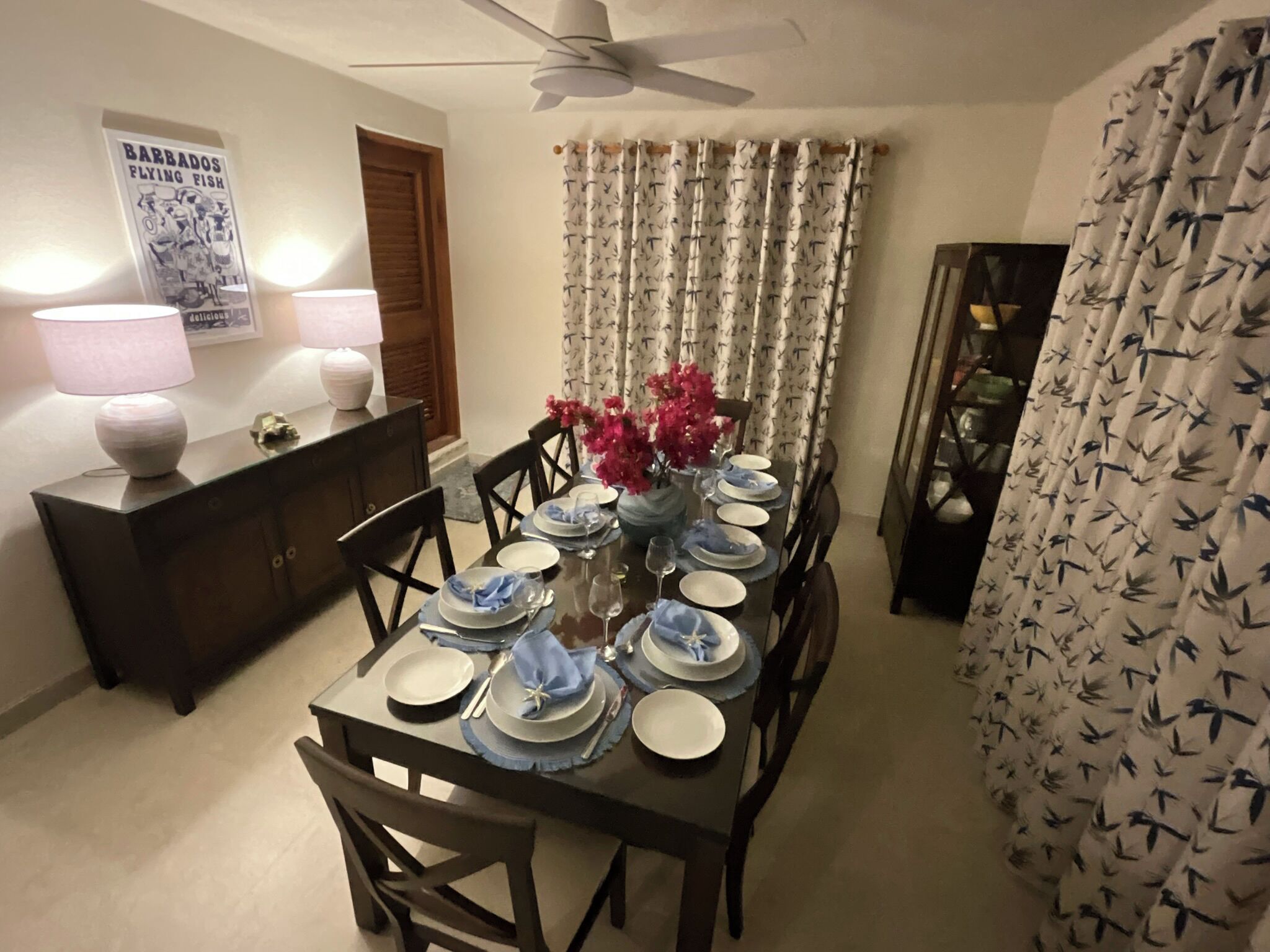 House, 4 Bedrooms, Private Pool, Garden View | Ruang makan