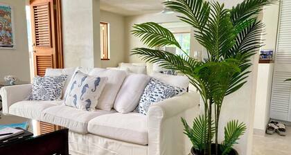 Jack's Place 3bd by Zenbreak