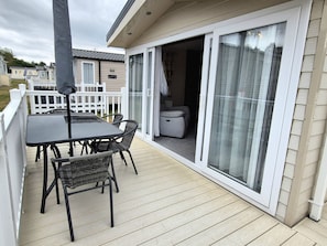 屋外ダイニングエリア