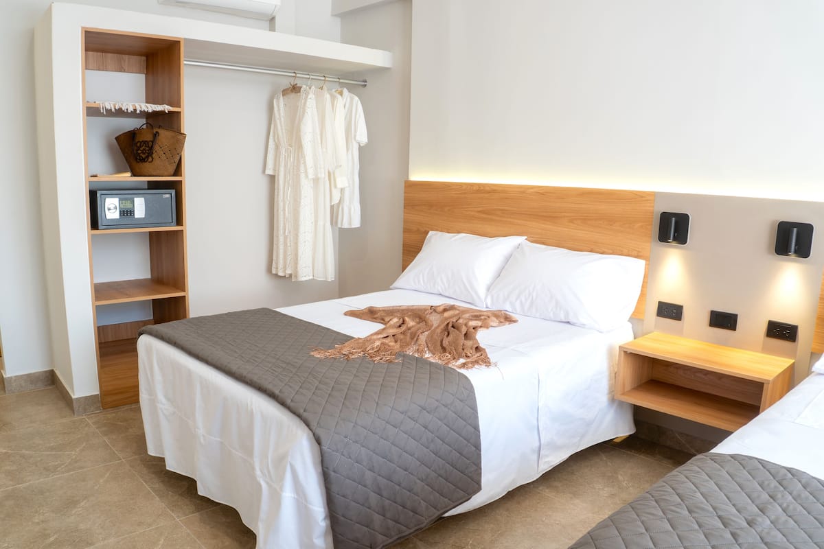 Deluxe Double Room, Balcony, City View