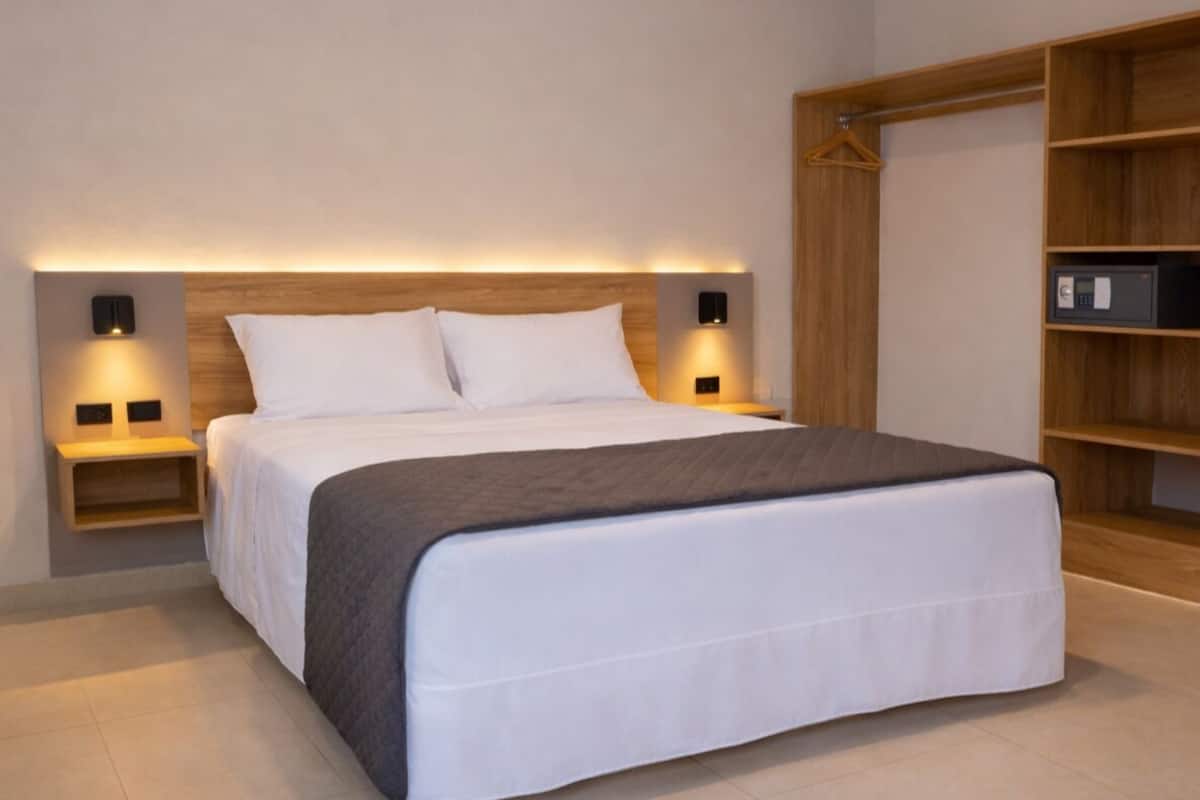 Superior Double Room | In-room safe, desk, laptop workspace, blackout drapes