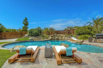 O-side Oasis - Luxury Stay for 7