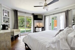 3 عدّة غرف نوم وبديكورات فريدة لكل غرفة وطراز فريد لكل وحدة ومكتب