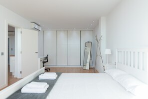 House | 1 bedroom, iron/ironing board