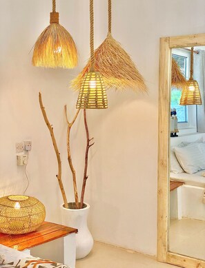 Interior - Private Authentic Island Villa & pool Paje Zanzibar TV WIFI AC 90m to beach (Paje Beach)