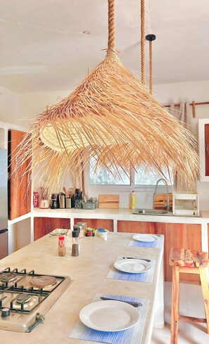 Fridge, microwave, oven, stovetop - Private Authentic Island Villa & pool Paje Zanzibar TV WIFI AC 90m to beach (Paje Beach)