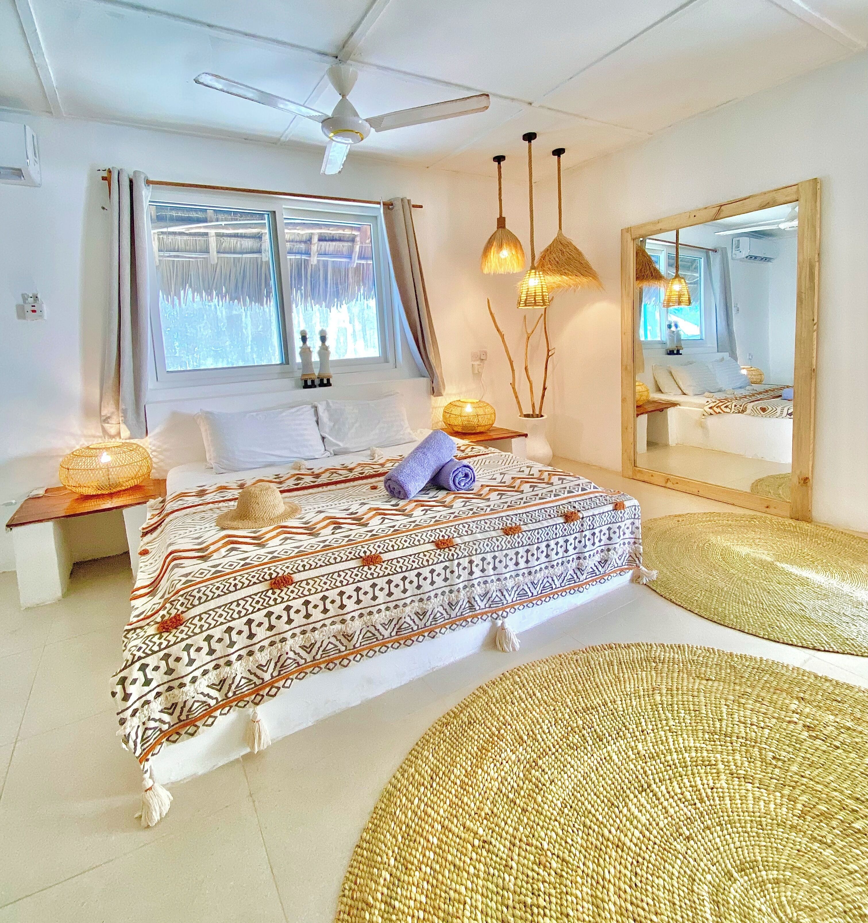 4 habitaciones, tabla de planchar con plancha, cuna de viaje y wifi 