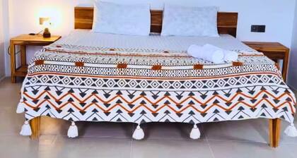 Luxury apartment 90m to Paje Beach WIFI TV AC