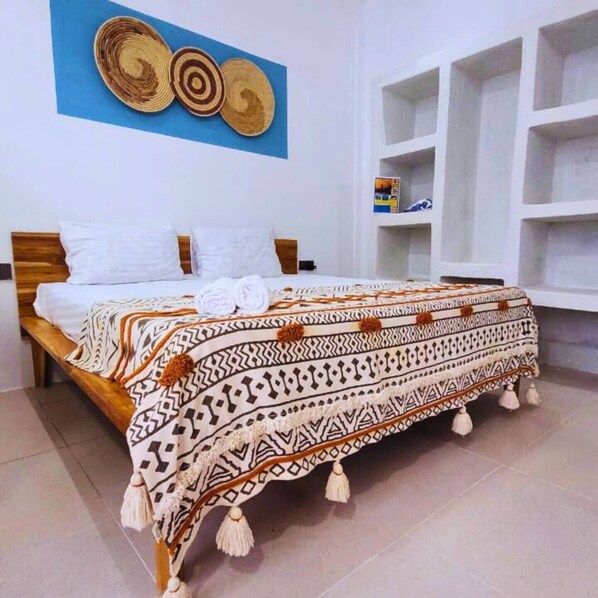 2 Schlafzimmer, BĂŒgeleisen/BĂŒgelbrett, WLAN, BettwĂ€sche
