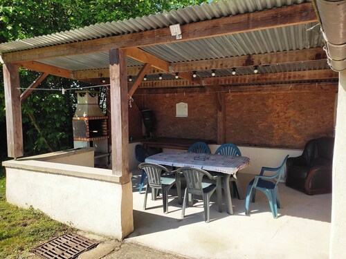 Quiet cottage between land and sea, La Closlière