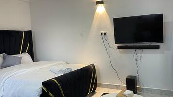 1 Schlafzimmer, Bügeleisen/Bügelbrett, WLAN, Bettwäsche