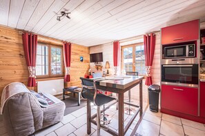 Interior - Apartment 'Gîte Val-cenis
La Gelinotte Cosy' with Wi-Fi (Val-Cenis)