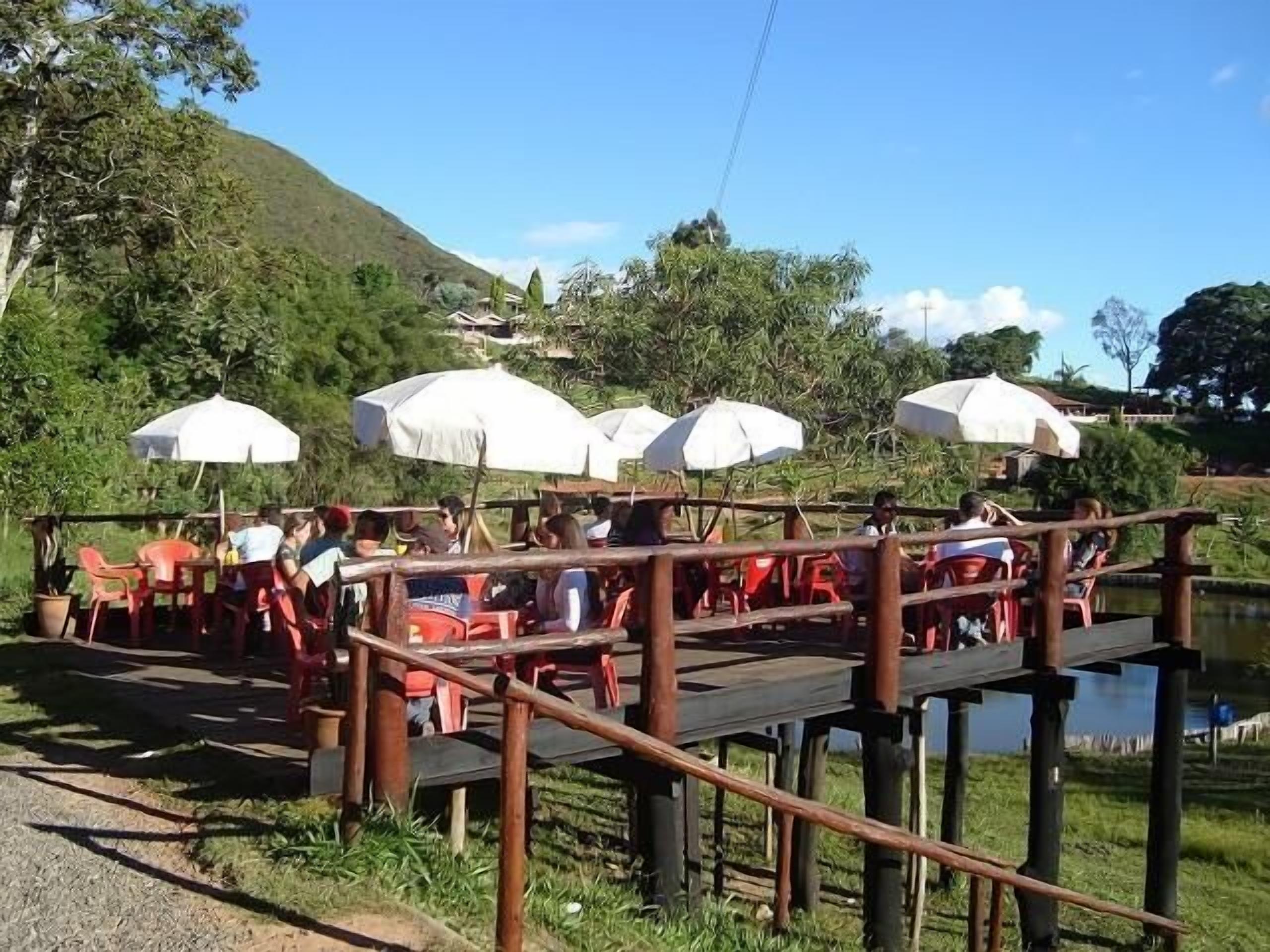 숙박 시설 구내