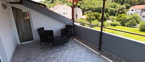 Apartment (Two Bedroom Apartment with Terrace) | Terrace/patio