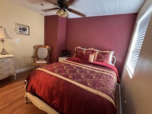 1 bedroom, iron/ironing board, bed sheets, wheelchair access