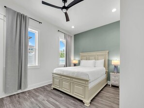 Maison, plusieurs lits (Evergreen By the Sea Unit B) | 4 chambres
