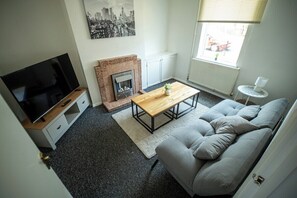 TV - Free Parking House in Lowestoft | Short/Long Stays (Suffolk)