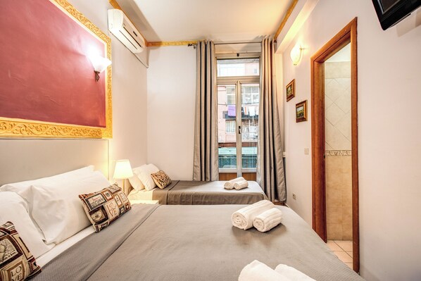 Fer et planche à repasser, Wi-Fi gratuit