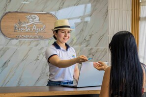 Reception - Hotel Punta Azul (Pedernales)
