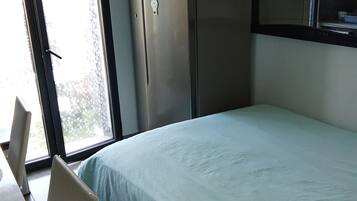 1 chambre, draps fournis