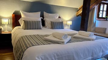 3 dormitorios, tabla de planchar con plancha, wifi y ropa de cama