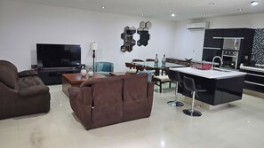 リビング エリア