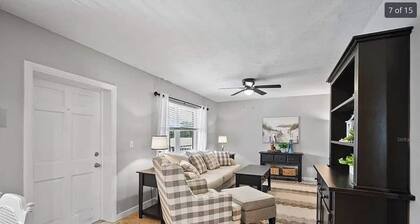 Venice Island Gem: 2-bedroom apartment in Venice