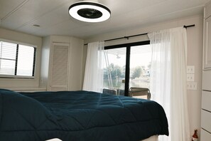 3 chambres, fer et planche Ă repasser, Wi-Fi, literie fournie