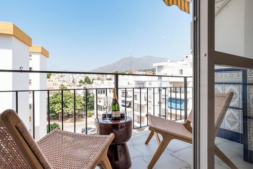 Central Estepona, Walk to Beach and Old Town