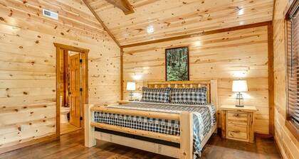 Smoky Serenade - 8Bdr Cabin with large indoor pool. Sleeps 30!