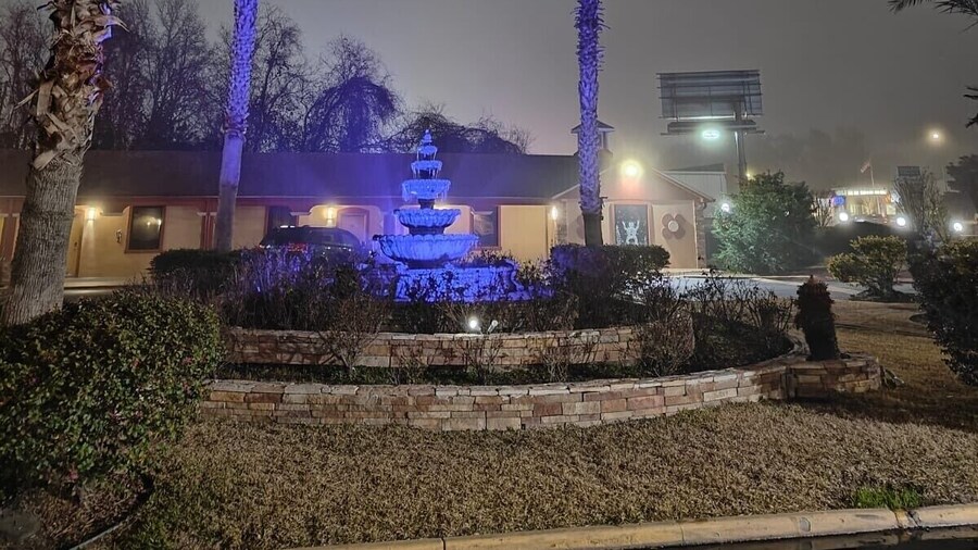 Deluxe Inn - Savannah