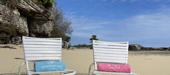 Spacious 4-bedroom beachfront estate in tranquil Somerset Village with AC, WiFi