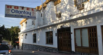 Ollantay Hotel