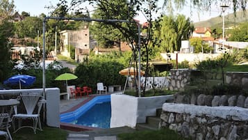 Piscina | Piscina a l'aire lliure de temporada