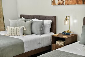 1 habitación, escritorio, tabla de planchar con plancha y wifi gratis 