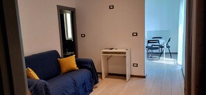 Apartament clàssic, 2 dormitoris, vistes al port | Sala d'estar