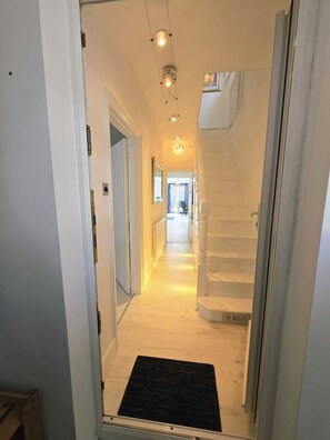 Interior - Stunning ‘Blue Peak Lodge': Your Ultimate Coastal Escape (Clacton-on-Sea)