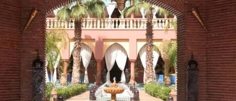 Façade de lâhĂ©bergement