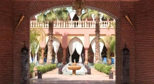 Façade de l’hébergement