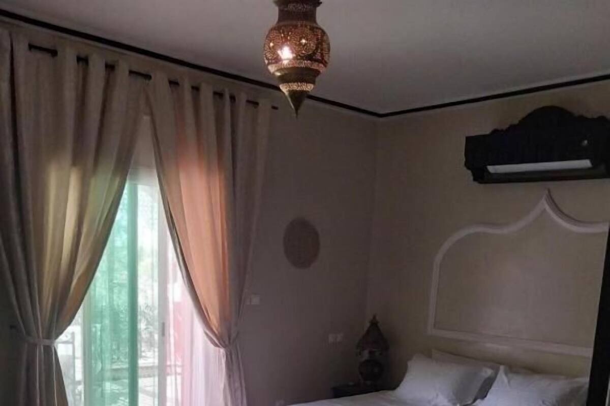 Coffres-forts dans les chambres, Wi-Fi gratuit