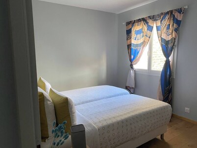 House 180 m2 and garden 600 m2