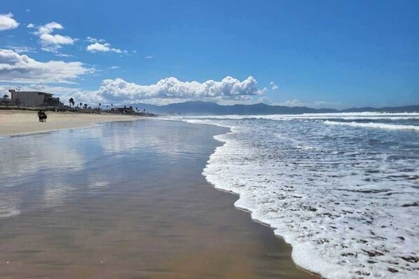 Beach - Punta Playa 2 bedroom house near the beach with carport (Ensenada)