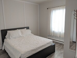 2 Schlafzimmer, Bügeleisen/Bügelbrett, kostenloses WLAN, Bettwäsche