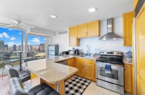 Fridge, microwave, oven, stovetop