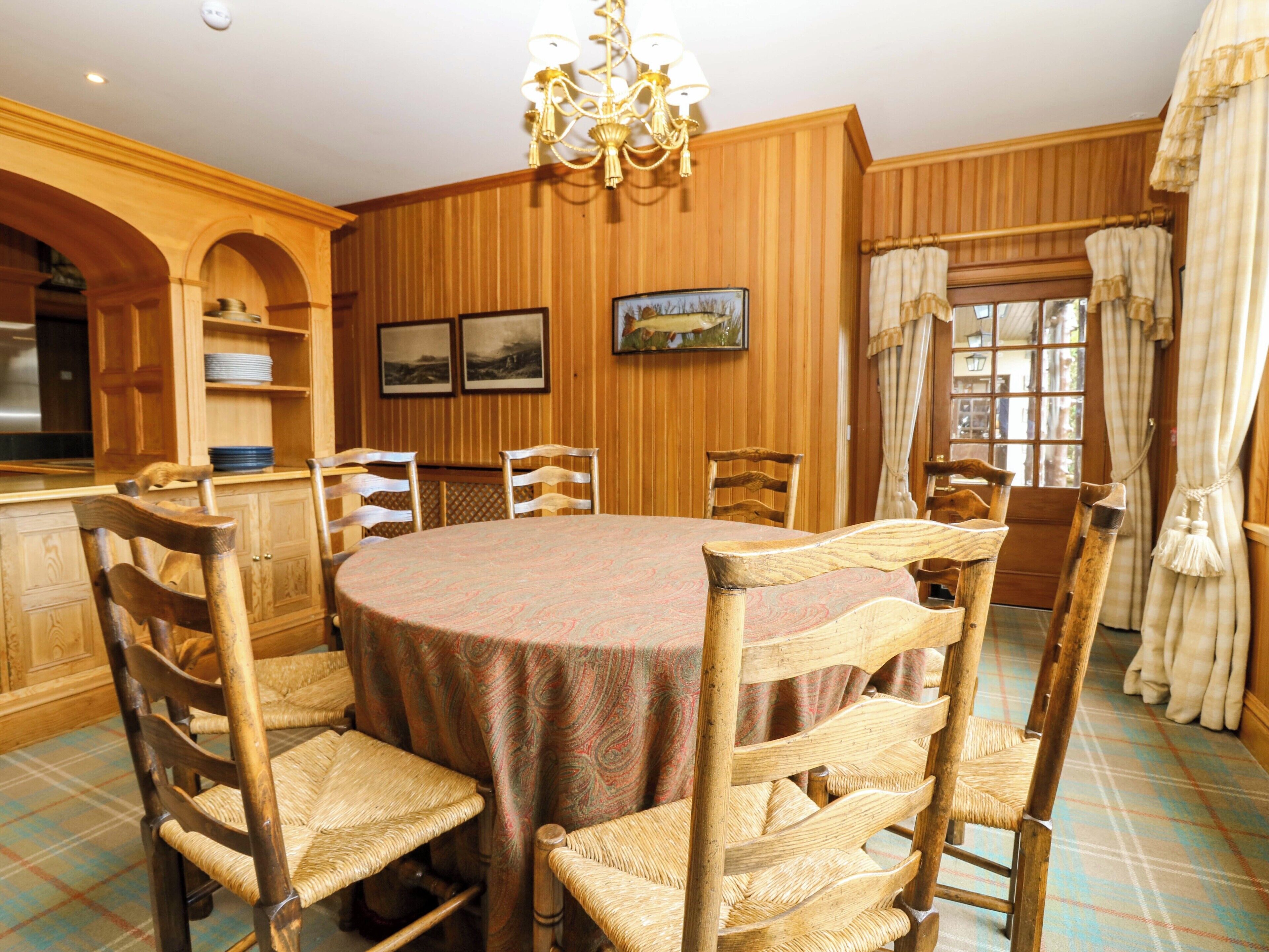 تناول الطعام